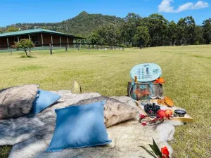 Image of Unwind in Hunter Valley Greenwood holiday house . Just 10 minutes from wineries.