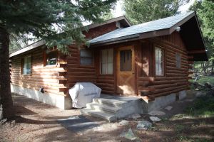 Image of 3 bedroom cabin 20 miles NE of entrance to Yellowstone