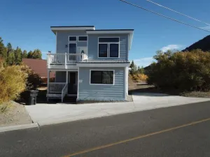 Image of Rr-gull Lake Baby House