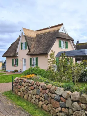 Image of Holiday house Ummanz for 1 - 6 persons with 3 bedrooms - Holiday home