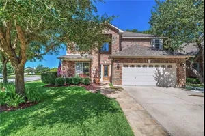 Image of Pet Friendly Home, w\/ Jacuzzi & PoolTable, High Ceilings, Sleeps 9