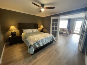 Image of Gorgeous apartment - pet friendly with stunning views