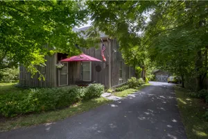 Image of Charming Cottage Conveniently Located In The Heart Of Horse And Bourbon Country