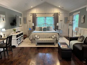Image of Lakeside Retreat Lake Lanier-Last weekend in May now available!