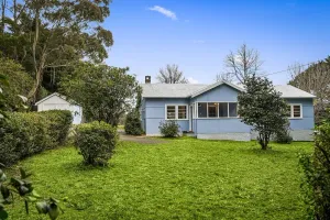Image of 4 Bedroom cottage, with fire pit! 🔥