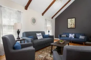 Image of Forest Hills Fresh-Centrally Located, Pets, Wifi