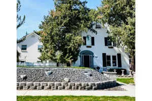 Image of Beautiful home, historic property- downtown Nampa