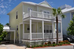 Image of Islamorada home in Anglers Reef with Ocean Views, Dock, Com Pool & Private Beach
