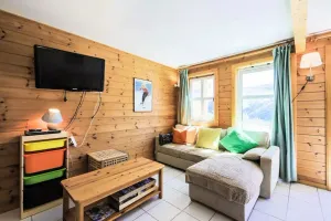 Image of Chalet lumineux avec poêle à bois, WIFI gratuit, garage – 3 chambres, 2 sdb, terrasse sud, Hameau de Flaine - FR-1-425-117