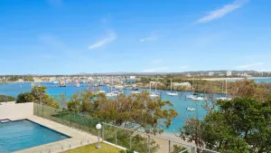 Image of 2 bedrooms apartment on the beach and with air conditioning and pool