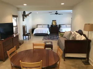 Image of Clean & Charming Backyard Cottage 2 Blocks From The Beach!