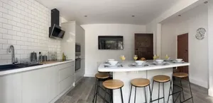 Image of Modern Refurb *Free Parking*Racecourse* A1 & M18.
