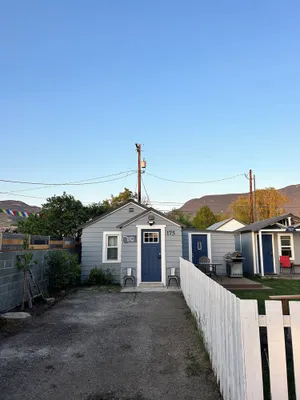 Image of Teakettle Kottage