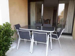 Image of Gulf of Saint Tropez, apartment sleeps 4, ground floor with terrace and small garden