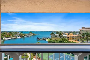 Image of Your Beach Vacation Begins: Convenient & Carefree!
