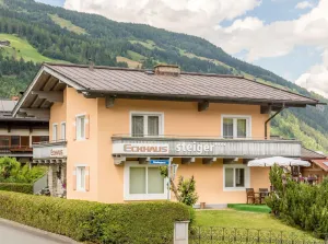 Image of Holiday apartment Neukirchen am Großvenediger for 1 - 8 persons with 3 bedrooms - Twin house
