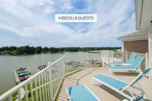 Image of Top Shelf by SoCharm | Luxury Penthouse - Restaurants, Community Pool, Massage, and More!