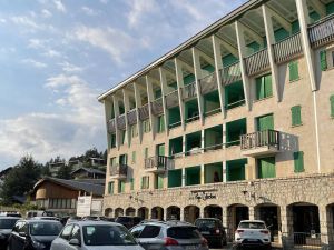 Image of Large 2-room apartment at the foot of the slopes