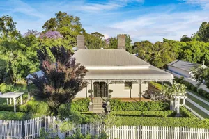 Image of Heritage home, 30 mins from Hunter Valley Wineries