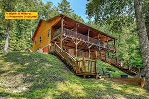 Image of Mountain Cabin - 3 BR w\/Pool Table, Air Hockey & WiFi! Near Town! Discounts!