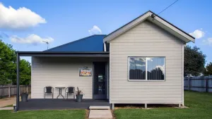 Image of Topaz Cottage-Glen Innes Holiday Accommodation