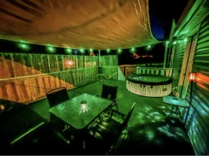 Image of Horse Park 11min\/ Ark 30min