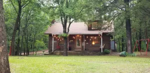 Image of Completely restored cabin on the banks of the Blue River!