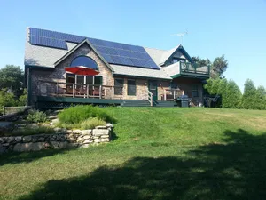Image of Spacious Solar Powered Beach Vacation Home - Family Friendly - Sleeps 12+