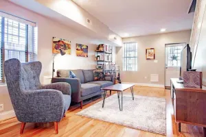 Image of Family-friendly Home for travelers Near subway