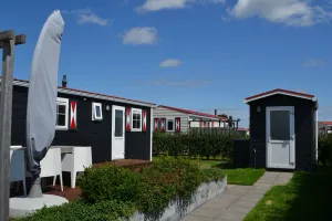 Image of Chalet 76 in Zeeland on a child-friendly campsite, close to the beach