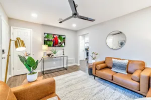 Image of Immaculate Pro Decor ComfyATH - Rex - 3BR - Pet Friendly - Fenced (wfield)& Fenced (wfield)