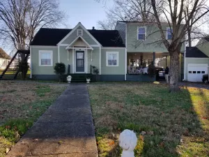 Image of Clean and spacious house in downtown Fayetteville