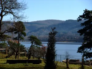 Image of On the shores of Lac St Ferréol, in the Montagne Noire, here is the Villa les Ecureuils