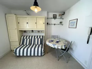 Image of Studio agréable à 20m de la plage - 2 personnes - FR-1-224C-83