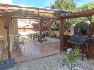 Image of House between sea and mountains located in a quiet cul-de-sac Animals accepted