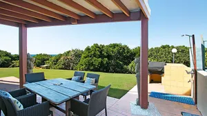 Image of White Waves 5 Perfect for Hastings Point, Splendour in the grass, Cabarita Beach and Pottsville