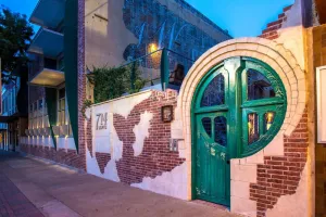 Image of Green Door Lofts -Magnolia Loft, Silos/Downtown
