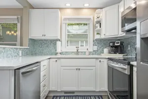 Image of Updated Downtown Retreat, Main Unit