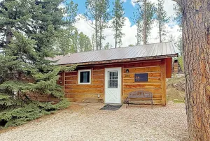 Image of Stewart`s Cabin  | 2 Bed, 2 Bath