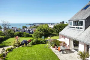 Image of Superb Villa SWIMMING POOL, SPA, Magnificent SEA VIEW, Landscaped garden, Private enclosed parking lot