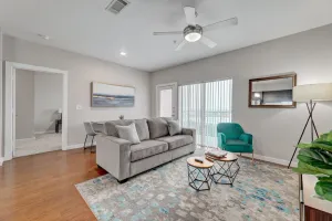 Image of Plush 2Br Cal King Suite Close to Everything