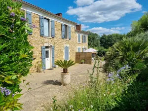 Image of LOCATION OF A COTTAGE, QUIET, IN THE VENDEEN BOCAGE