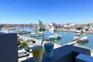 Image of Pretty and bright studio with view on the harbor
