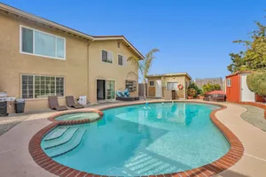 Image of Home Away From Home w\/Big Pool and Hot Tub