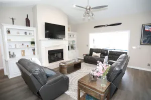 Image of Golf community\/Beautiful house with a golf view