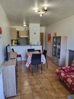 Image of Comfortable apartment 6 people --------------------