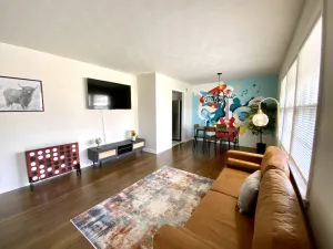 Image of Charming Mid Century 3BR 2BA Home Near Graceland