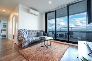 Image of 3br2ba Apt In Footscarypoolcar Parkwifi