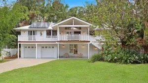 Image of Golden Hus - spacious South Golden Beach home