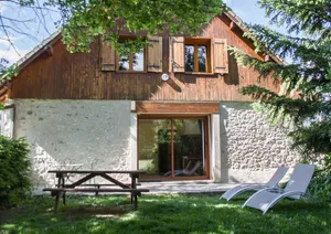 Image of 5 bedroom chalet in a natural setting in Chabottes, Ecrins National Park